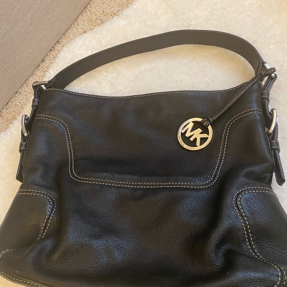 michael kors leather shoulder purse